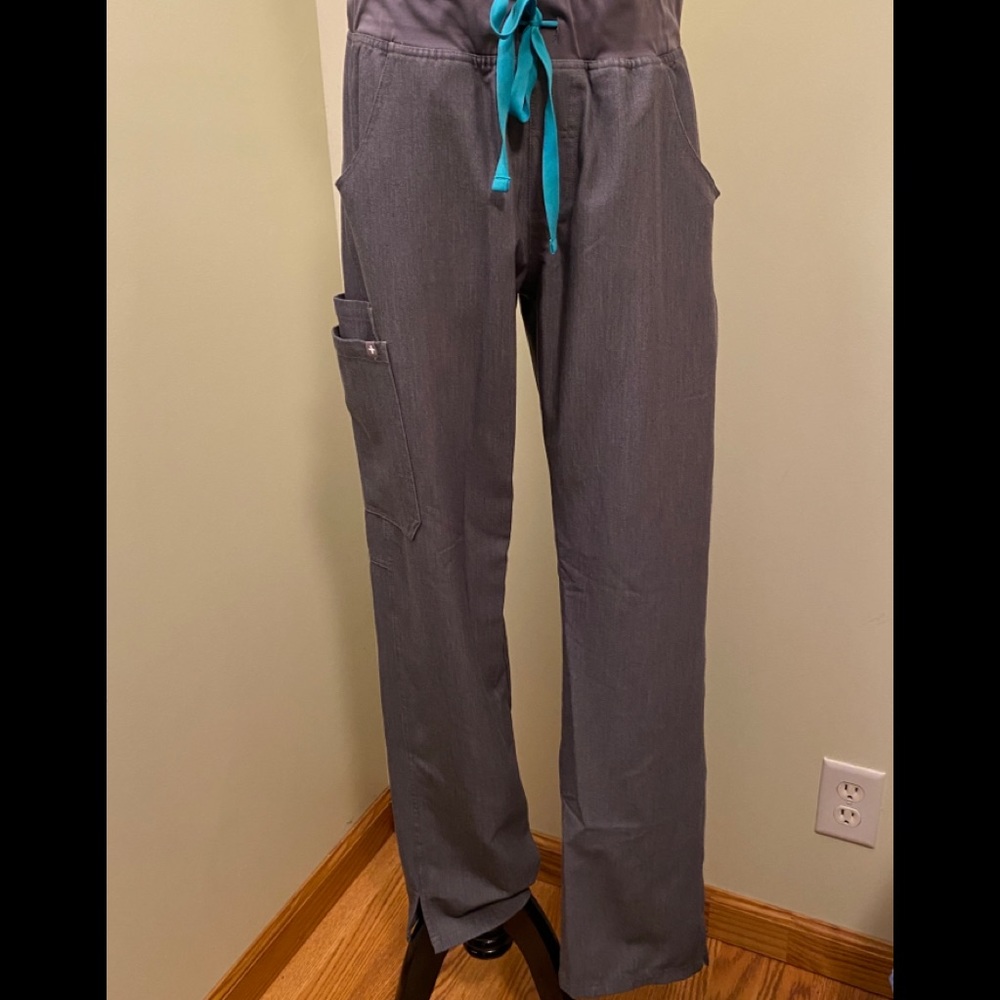 Figs Graphite Kade Cargo Scrub Pants Tall